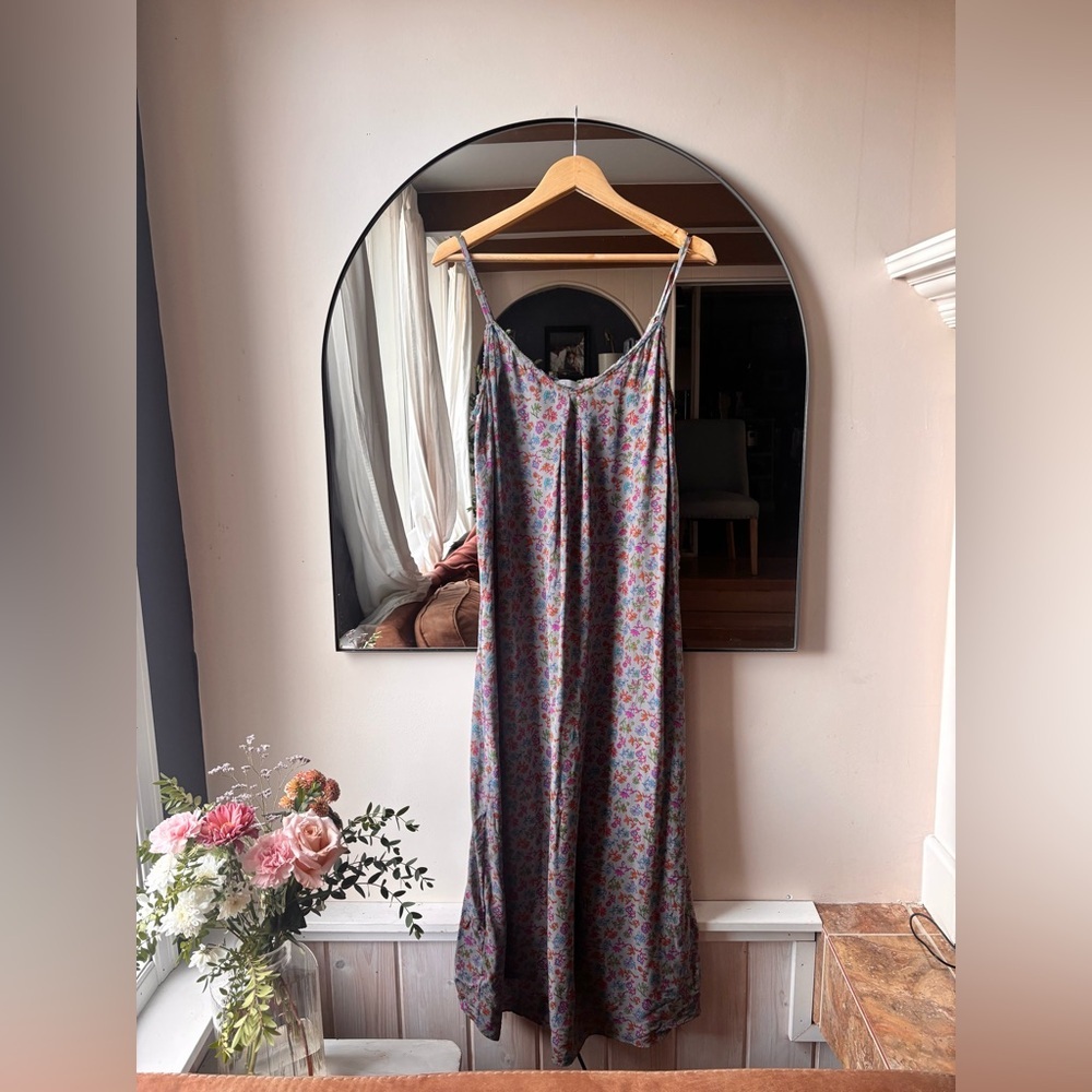 VINCE. | 100% silk slip dress | size large - Picture 2 of 5